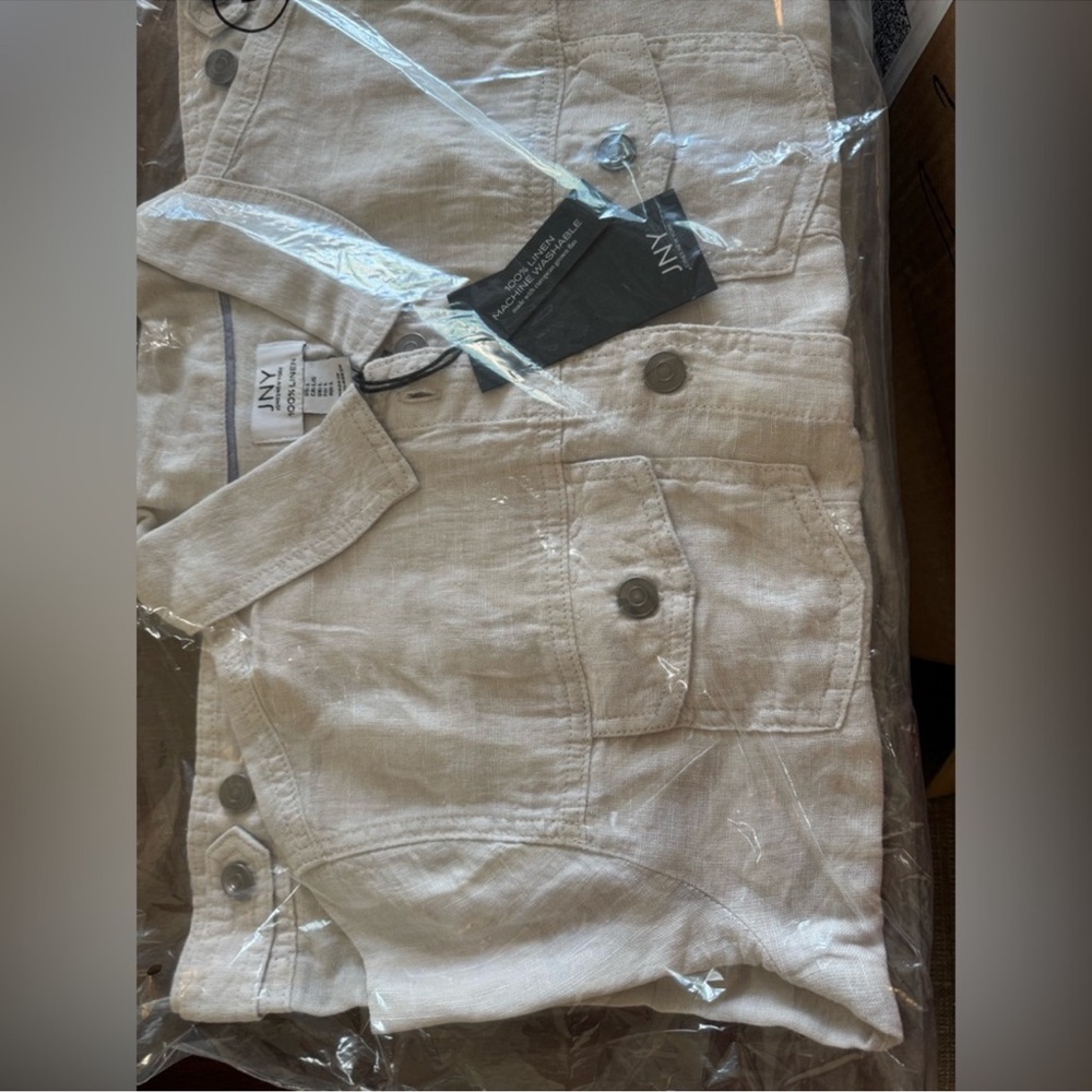🎉LAST PIECE🎉JONES NewYork Linen Jean
Jacket (RESTOCKED) - Picture 5 of 9